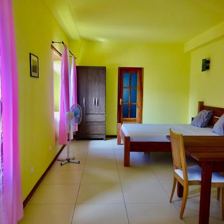 Apartment With Sea View Near The Beach And The Village Center! タラファル エクステリア 写真